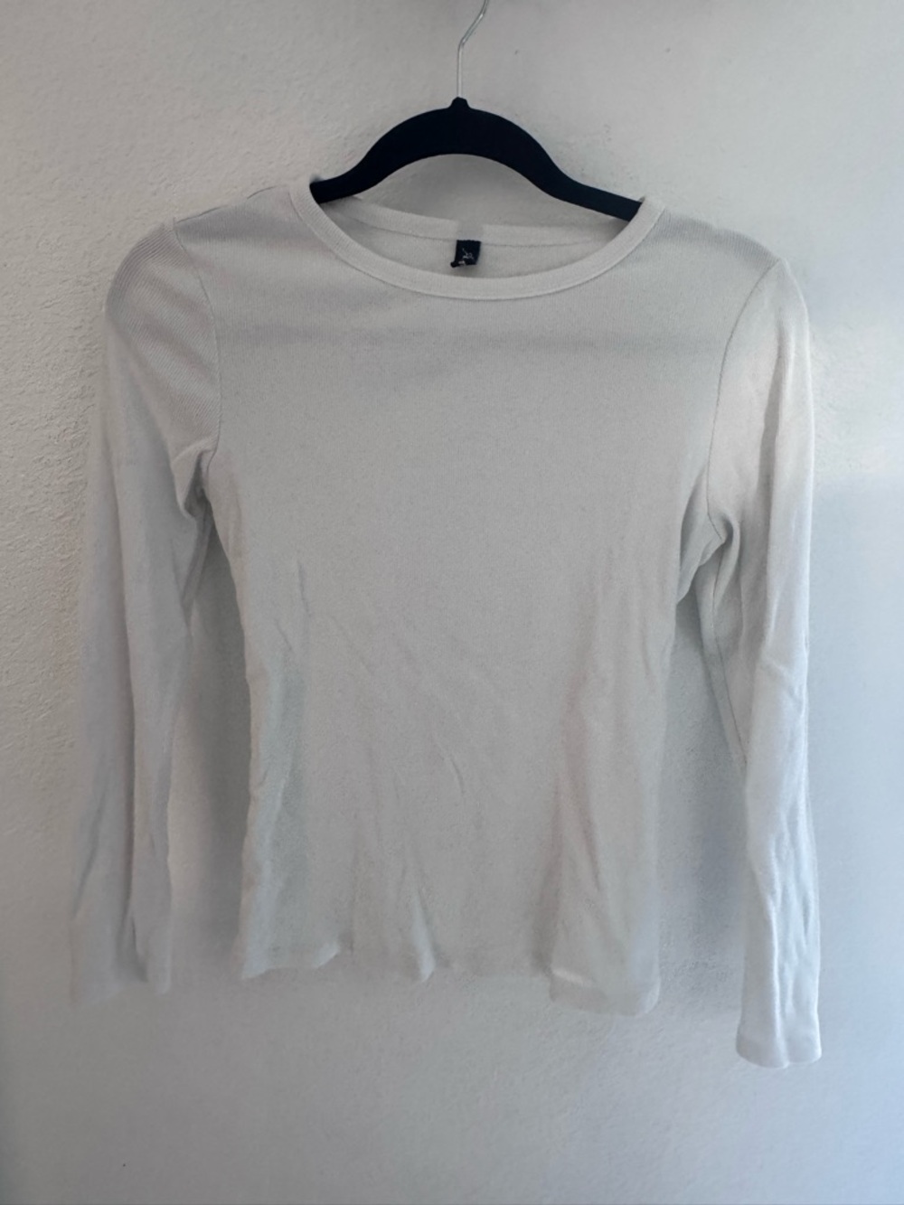 Women’s Long Sleeve Crewneck Tee - White
